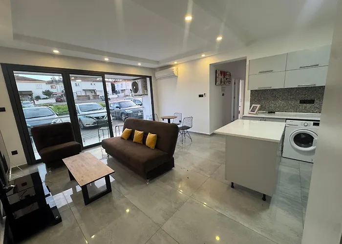 3 Bedroom Apartment In Lefkosa, Dm Gamzecelik6-Instagr For Availability 公寓